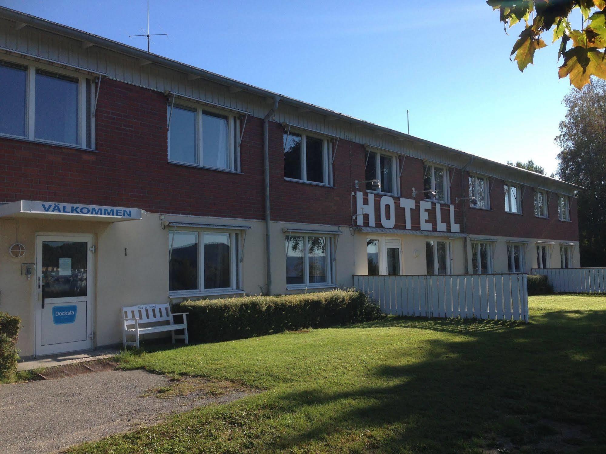 Docksta Hotell エクステリア 写真