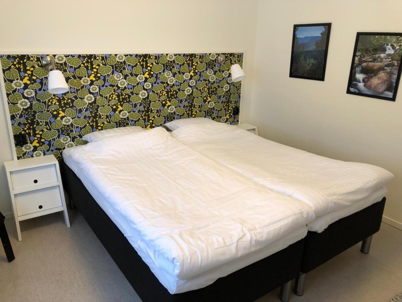 Docksta Hotell エクステリア 写真