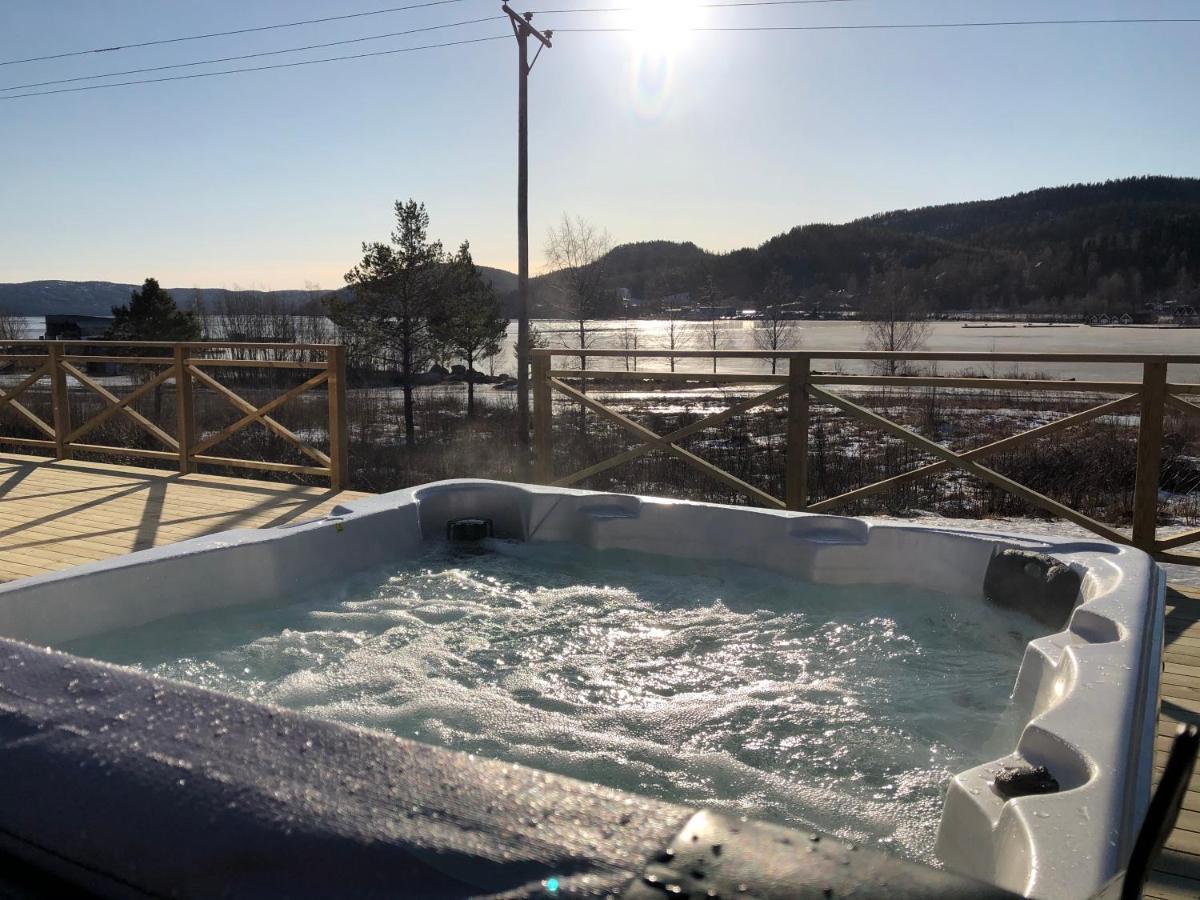 Docksta Hotell エクステリア 写真